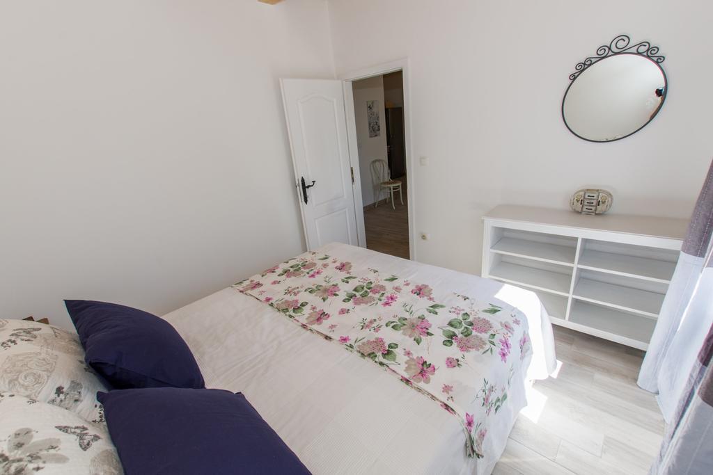 Summer Apartment Makarska Eksteriør billede