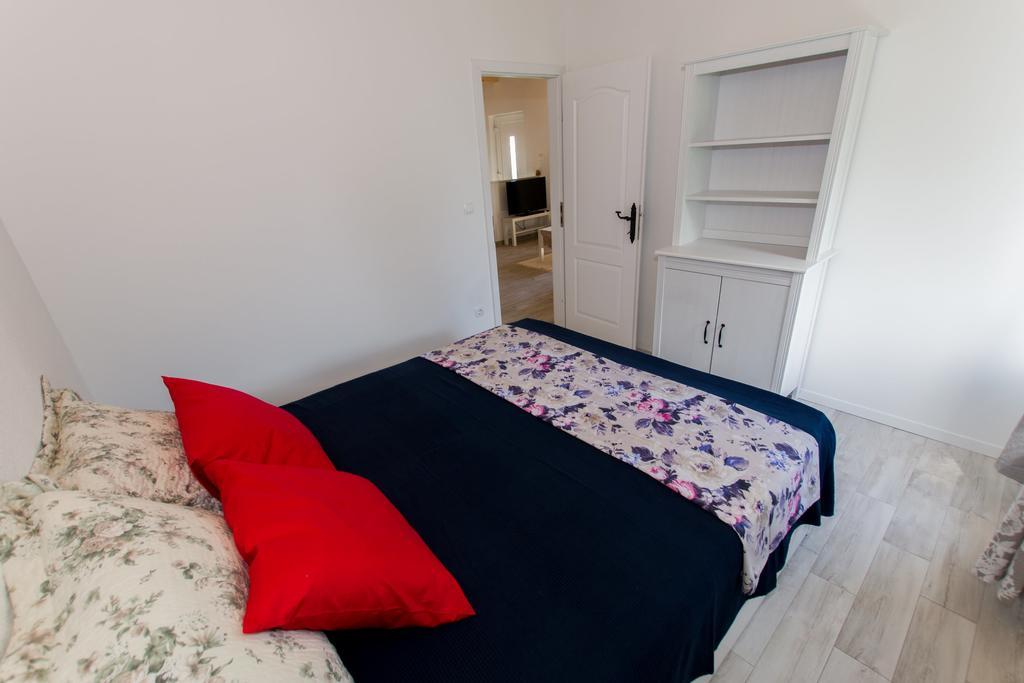 Summer Apartment Makarska Eksteriør billede